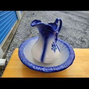 IronStone vintage pitcher and Bowl set